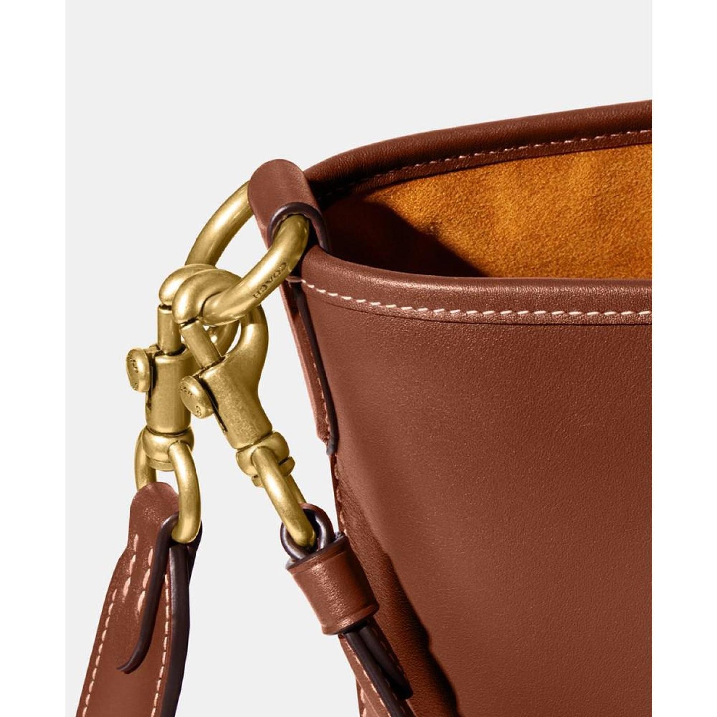 Glovetanned Leather Dakota Medium Bucket Bag