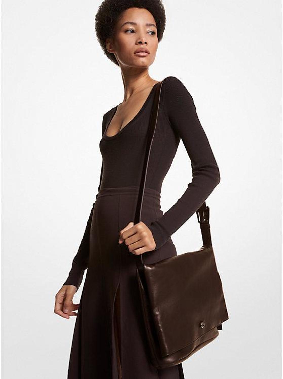 Gloria Medium Leather Messenger Bag