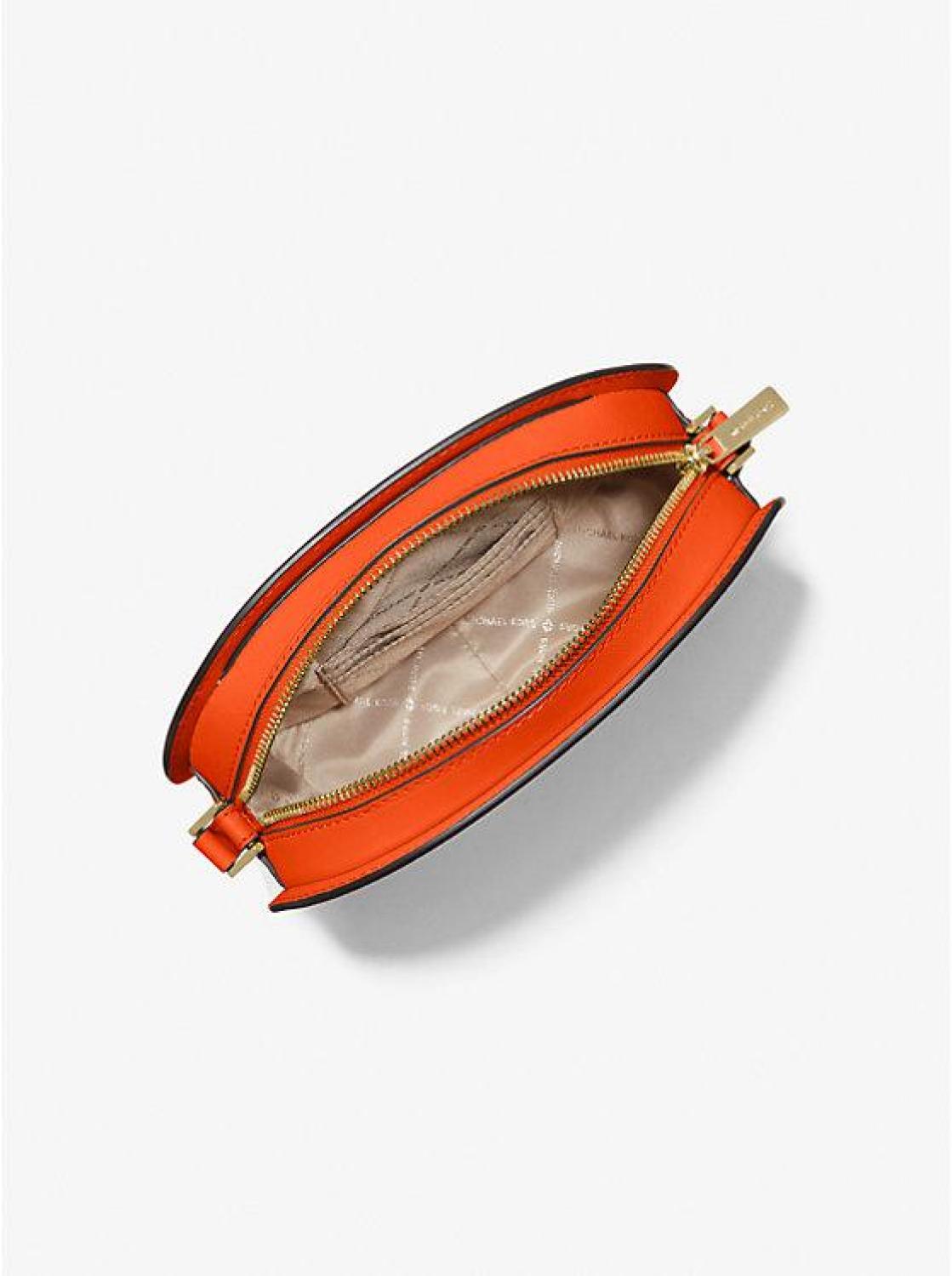 Jet Set Travel Medium Saffiano Leather Crossbody Bag