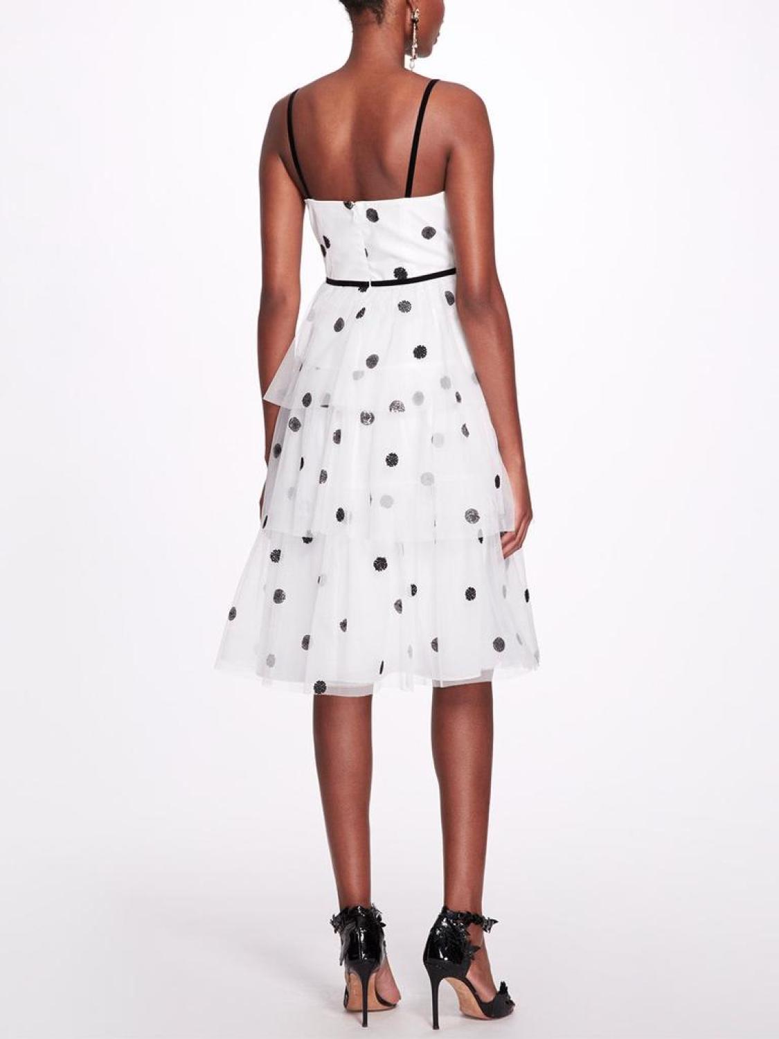 Sleeveless 3-tiered Gown