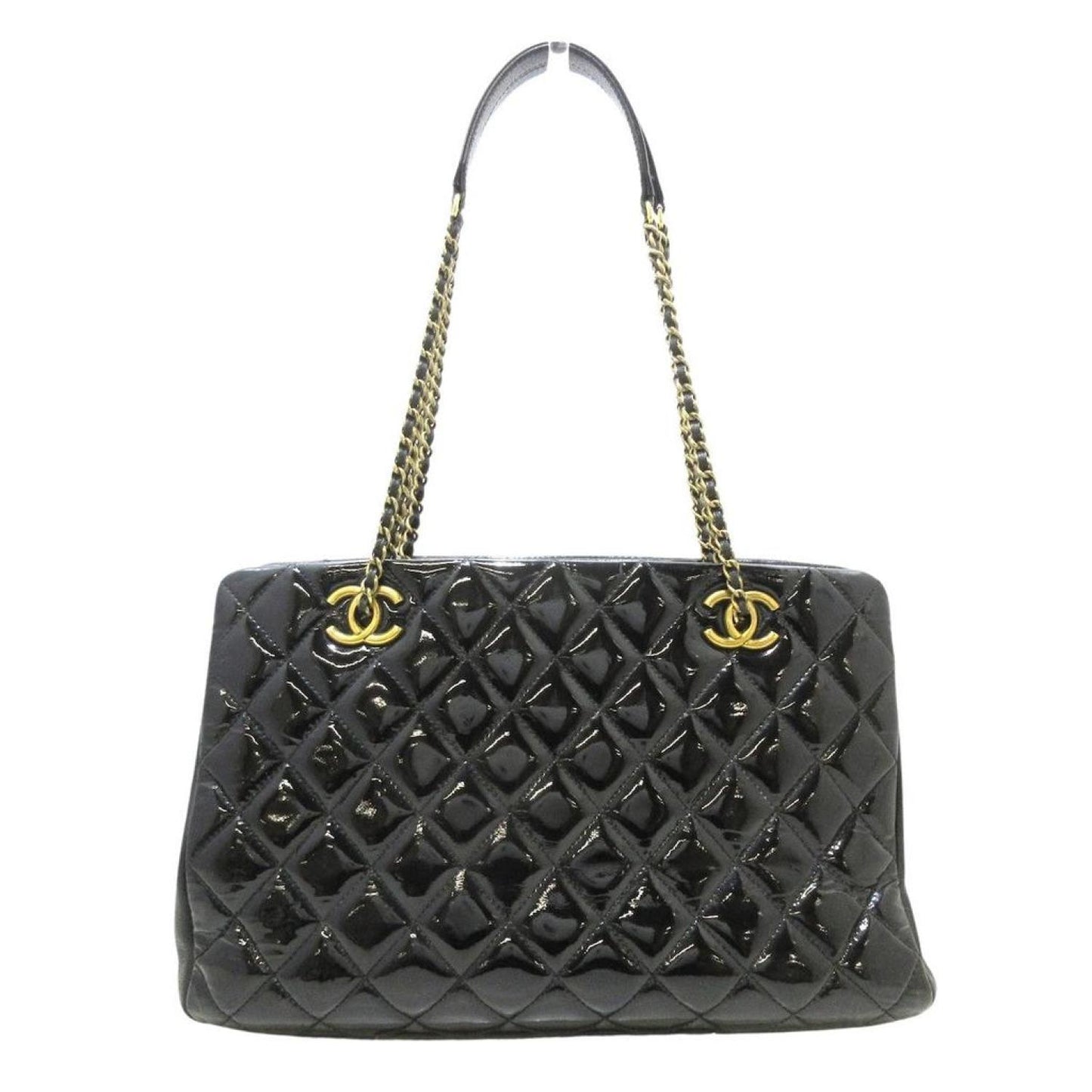 Chanel Matelassé Patent Leather Tote Bag (Pre-Owned)