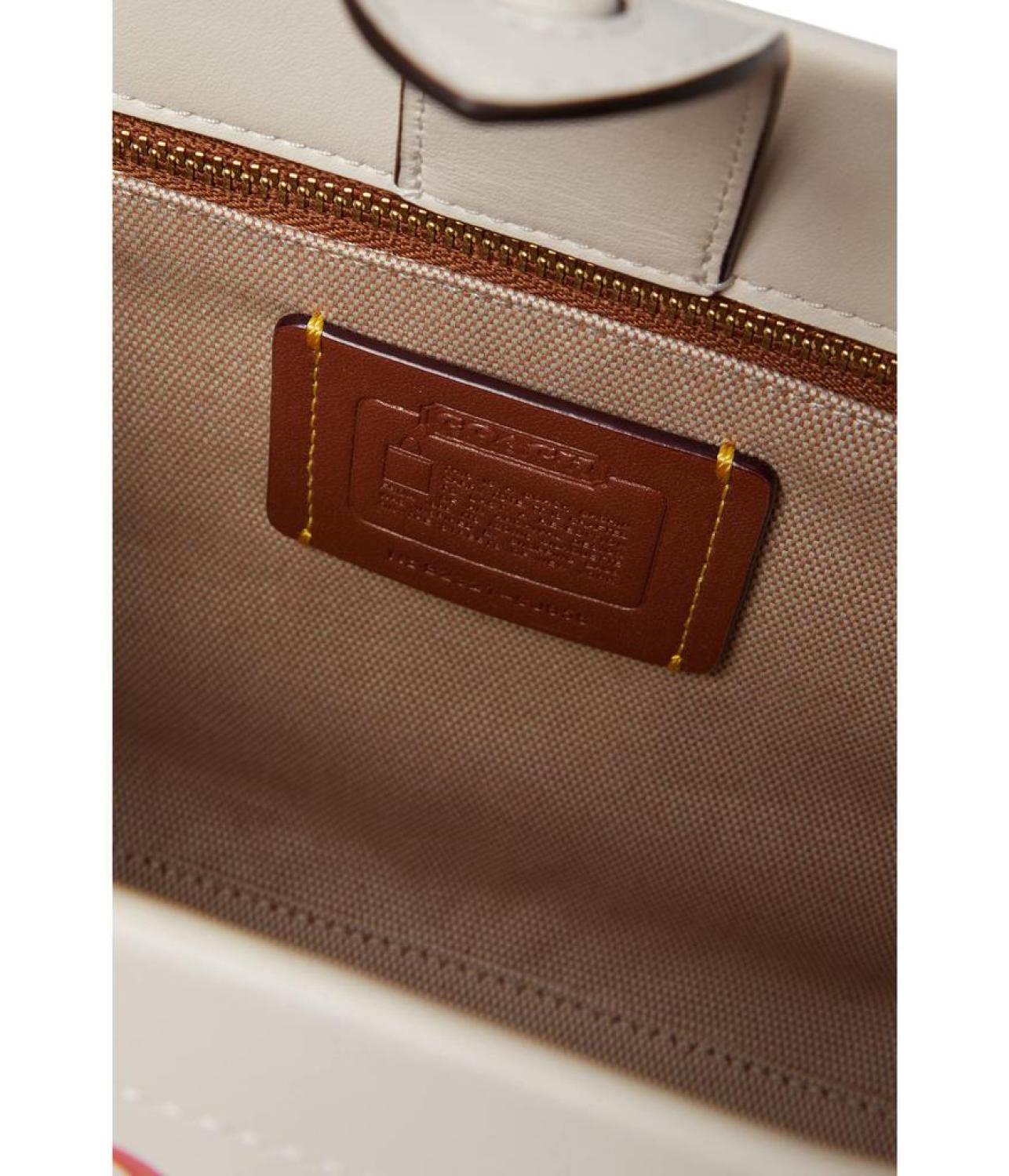 Cashin Carry 22 with Fire Island Graphics
