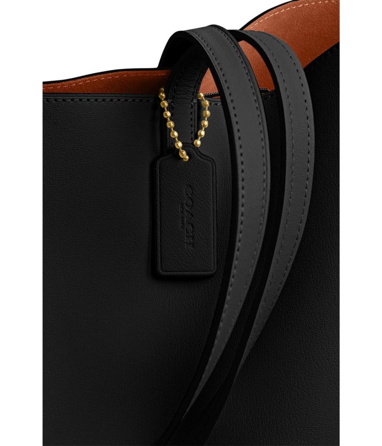 North Tote 32