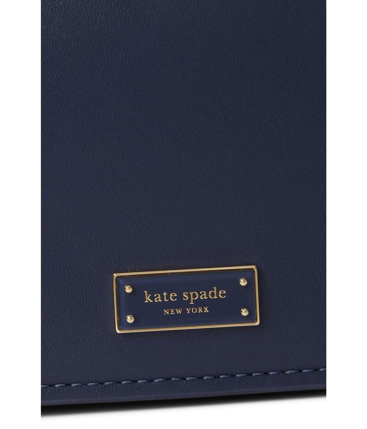 Liv Shoulder Bag