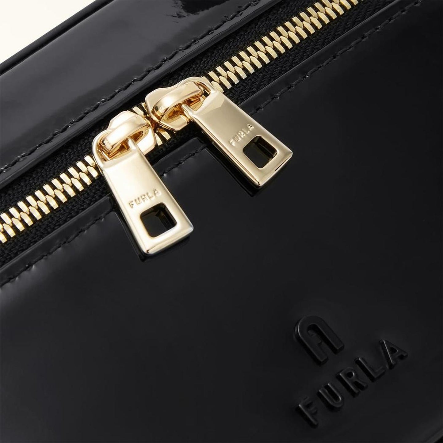 Furla Camelia