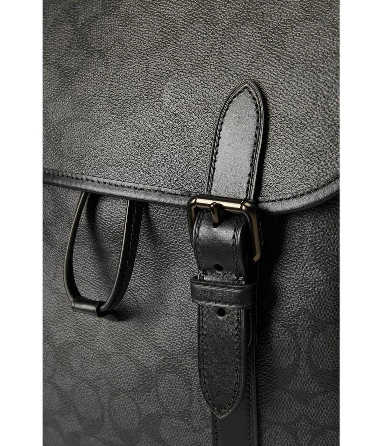 Hitch Backpack In Signature Canvas