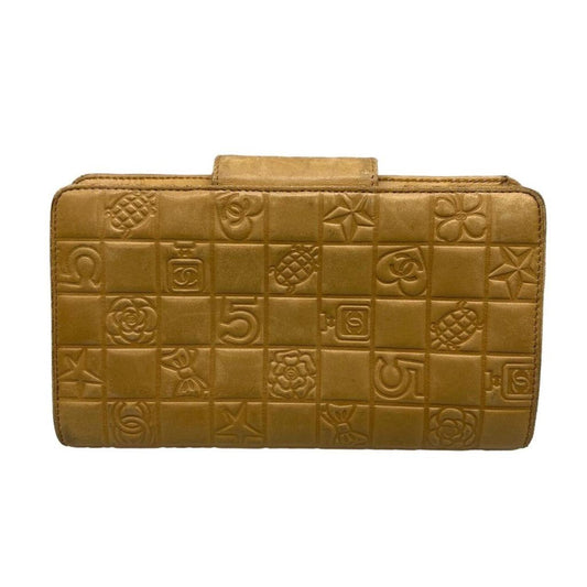 Chanel Cc  Leather Wallet  (Pre-Owned)