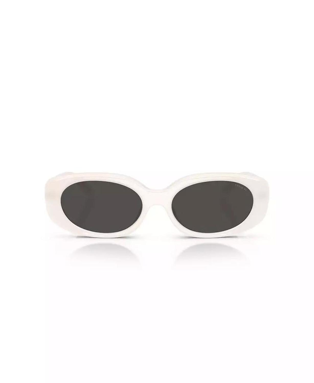 Women's Oval Sunglasses, CBY84 HC8443D