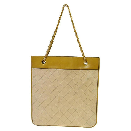 Chanel Matelassé  Leather Shoulder Bag (Pre-Owned)