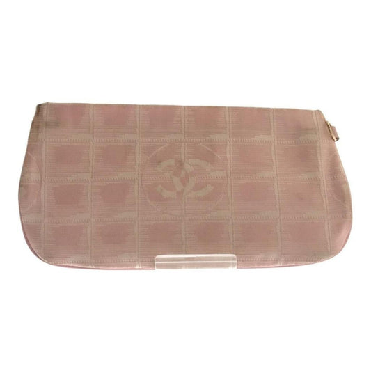 Chanel Travel Line  Synthetic Clutch Bag (Pre-Owned)