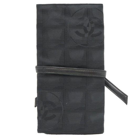 Chanel Travel Line  Synthetic Wallet  (Pre-Owned)