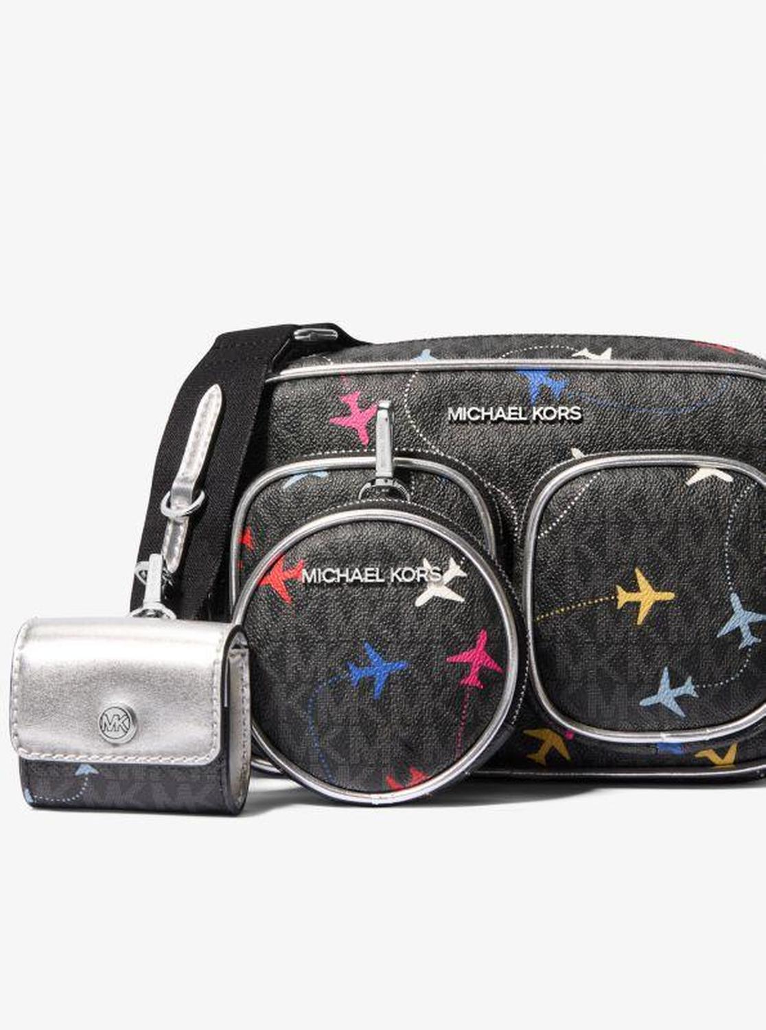 Jet Set Large Printed Signature Logo Crossbody Bag