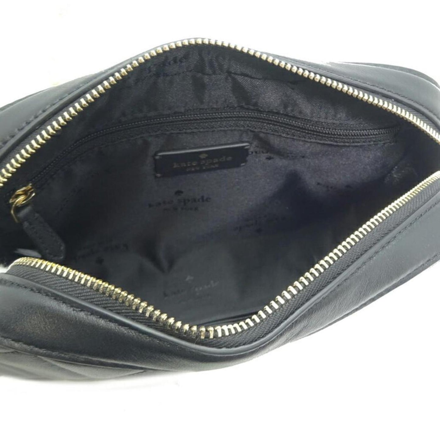 Leather Shoulder Bag (Pre-Owned)