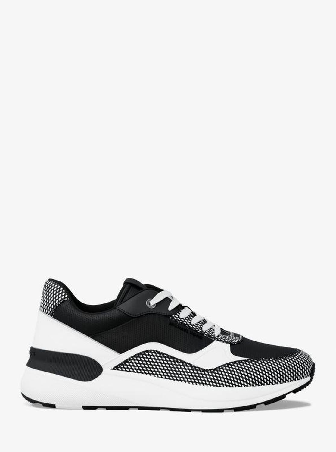 Trevor Mixed-Media Trainer