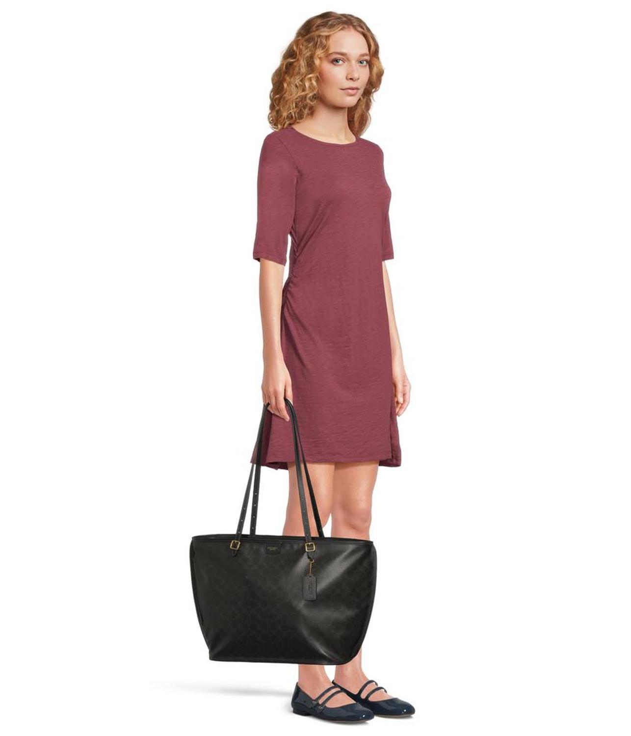 Taxi Tote Bag In Signature Canvas