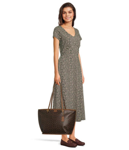 Taxi Tote Bag In Signature Canvas