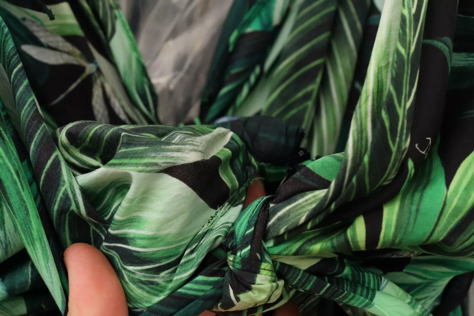 Dolce & Gabbana Green Leaves Print Cotton Flared Mini Dress Dolce & Gabbana Green Leaves Print Cotton Flared Mini Dress