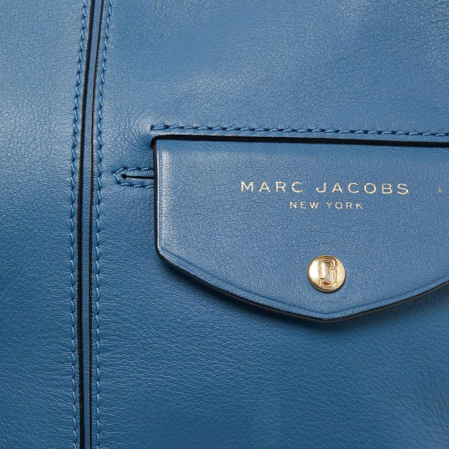 Marc Jacobs Leather Small Crossbody Bag