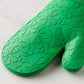 Spade Flower Soft Silicone Oven Mitt Set, 7" x 13"