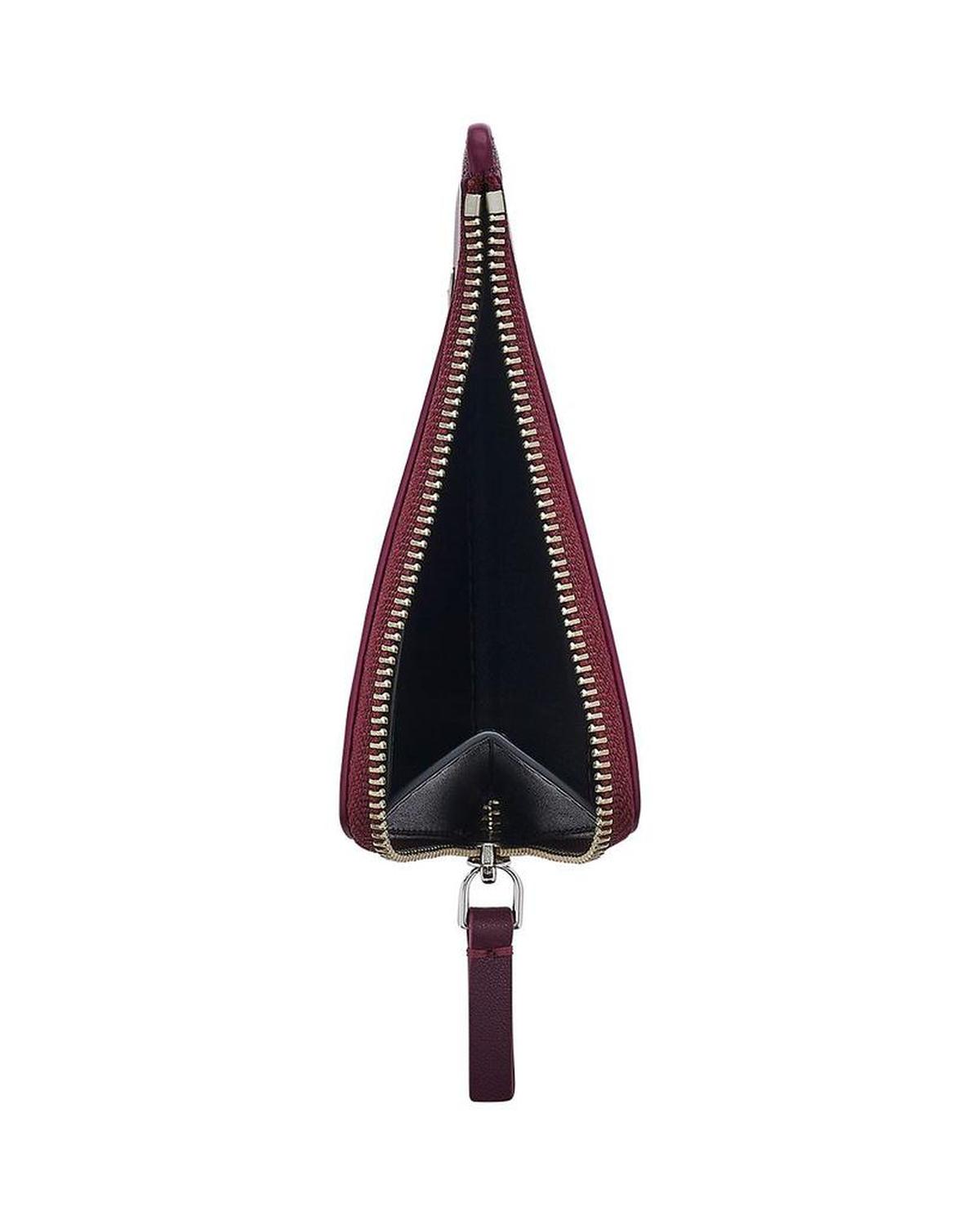 The Coin Charm Leather Case