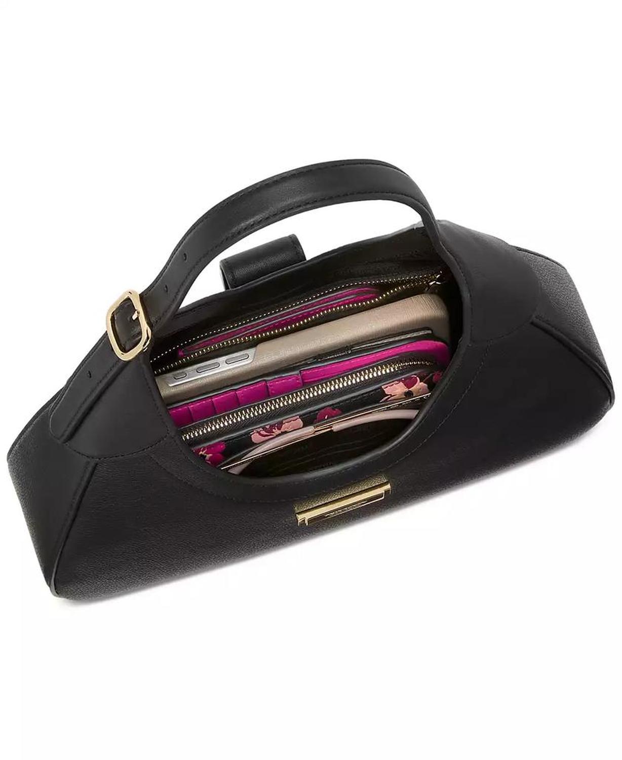 Nouveau Pebbled Leather Shoulder Bag