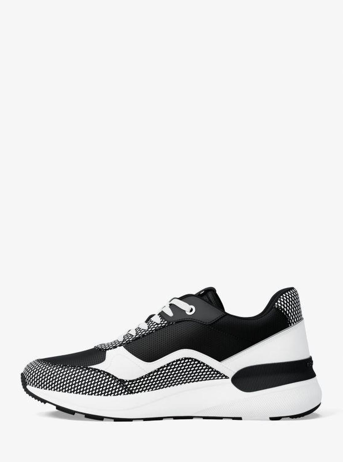 Trevor Mixed-Media Trainer
