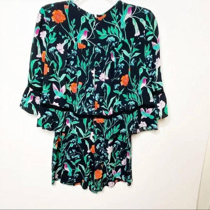 Jardin Crepe Floral Bell Sleeve Romper In Green