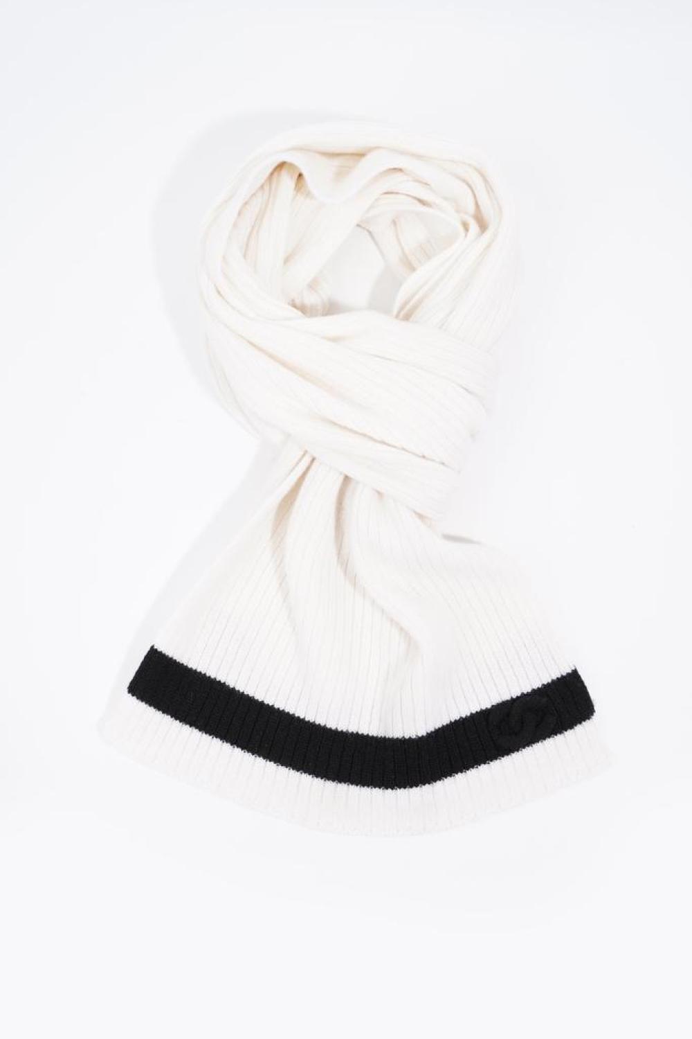 Chanel Ribbed Knit Scarf/  Cashmere