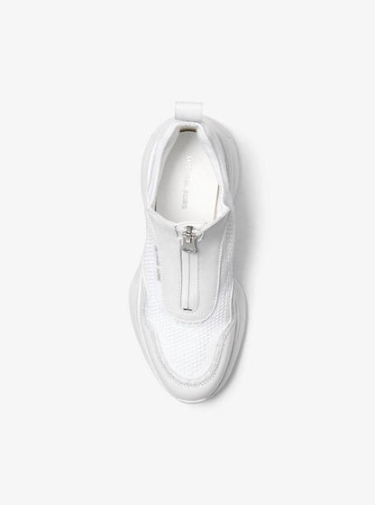 Zuma Mixed-Media Trainer