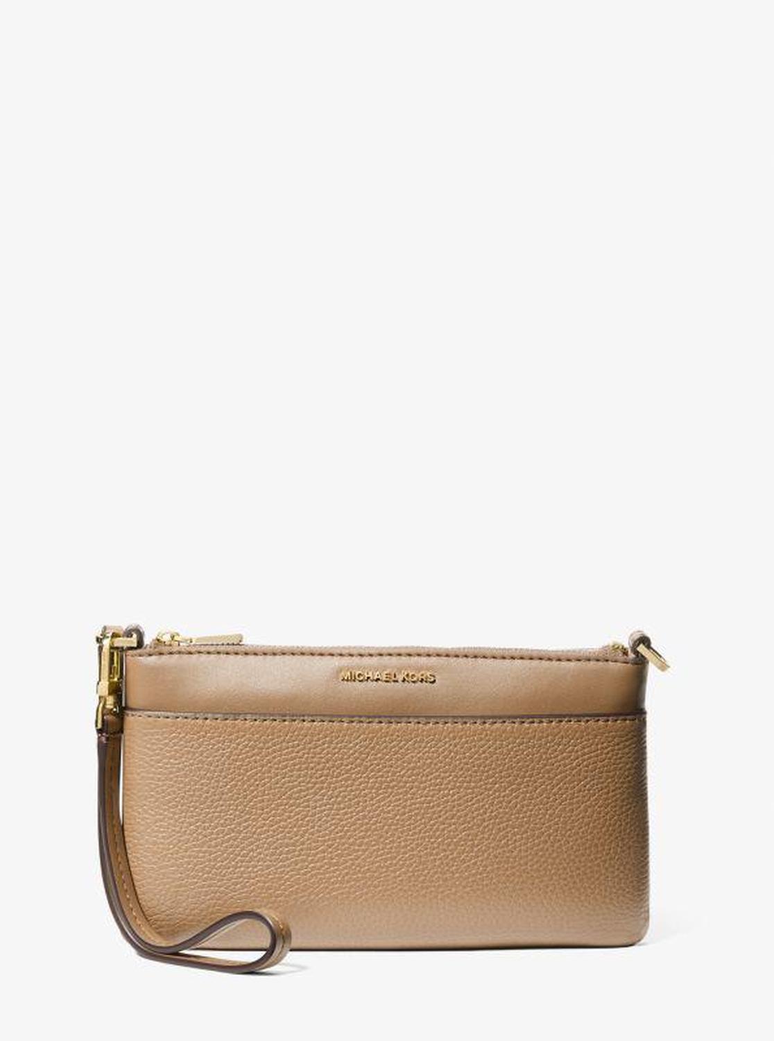Jet Set Medium Pebbled Leather Wristlet
