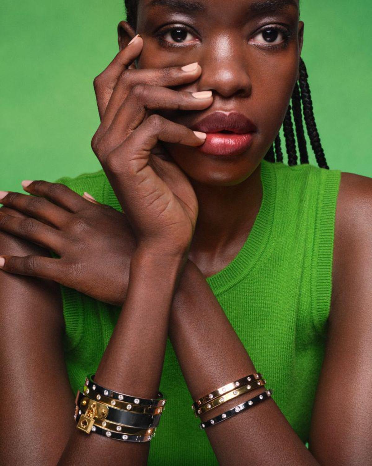 Set in Stone Hinged Gold Bangle