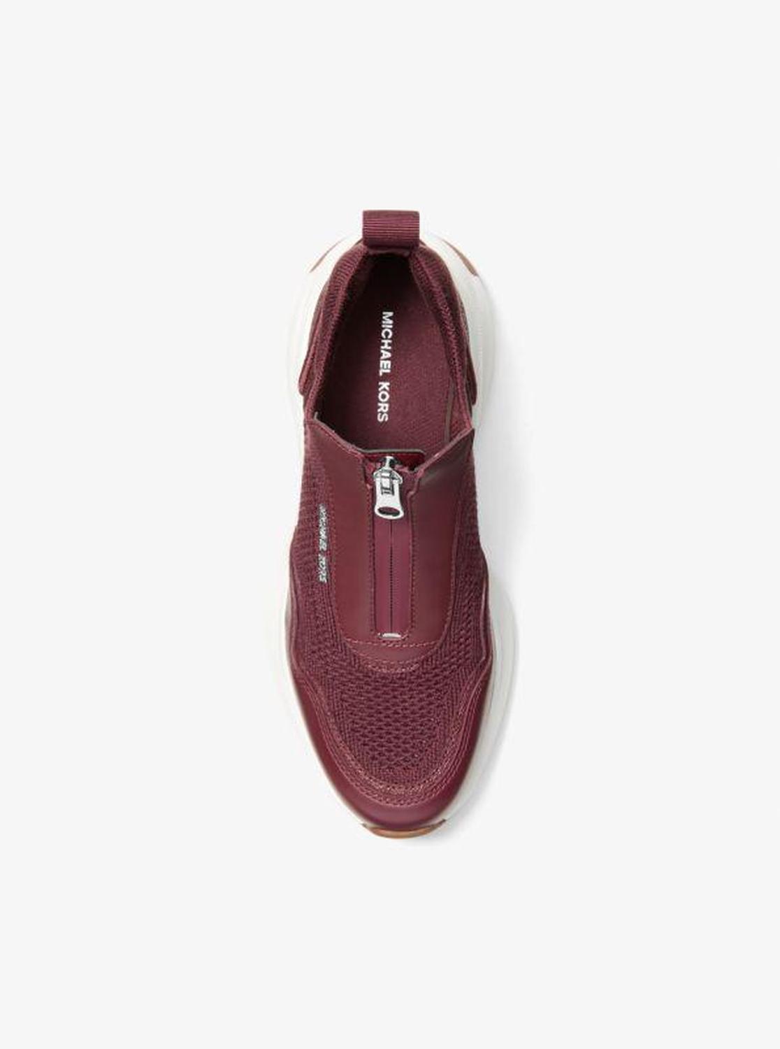 Zuma Mixed-Media Trainer