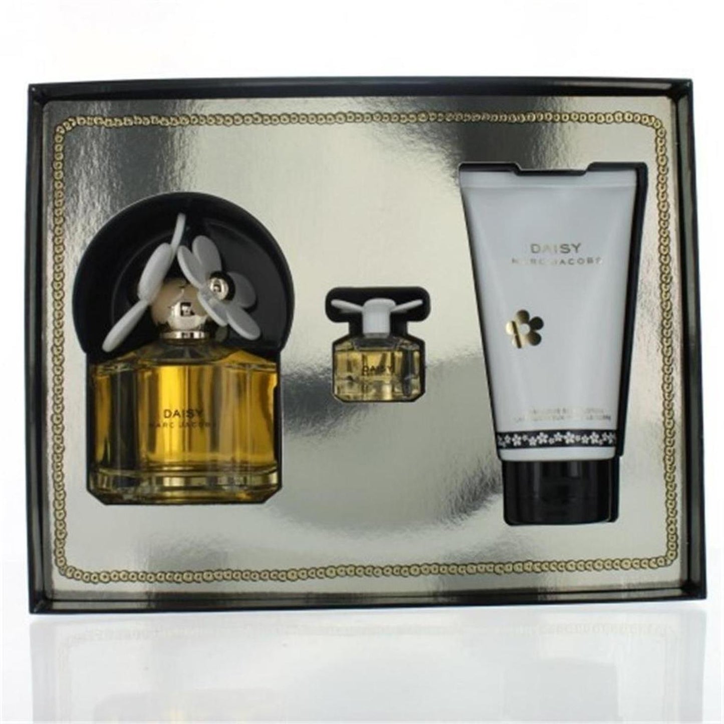 3.4 oz Womens  Daisy Eau De Toilette Spray Gift Set, 3 Piece