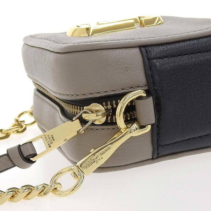 Leather Shoulder Bag (Pre-Owned)