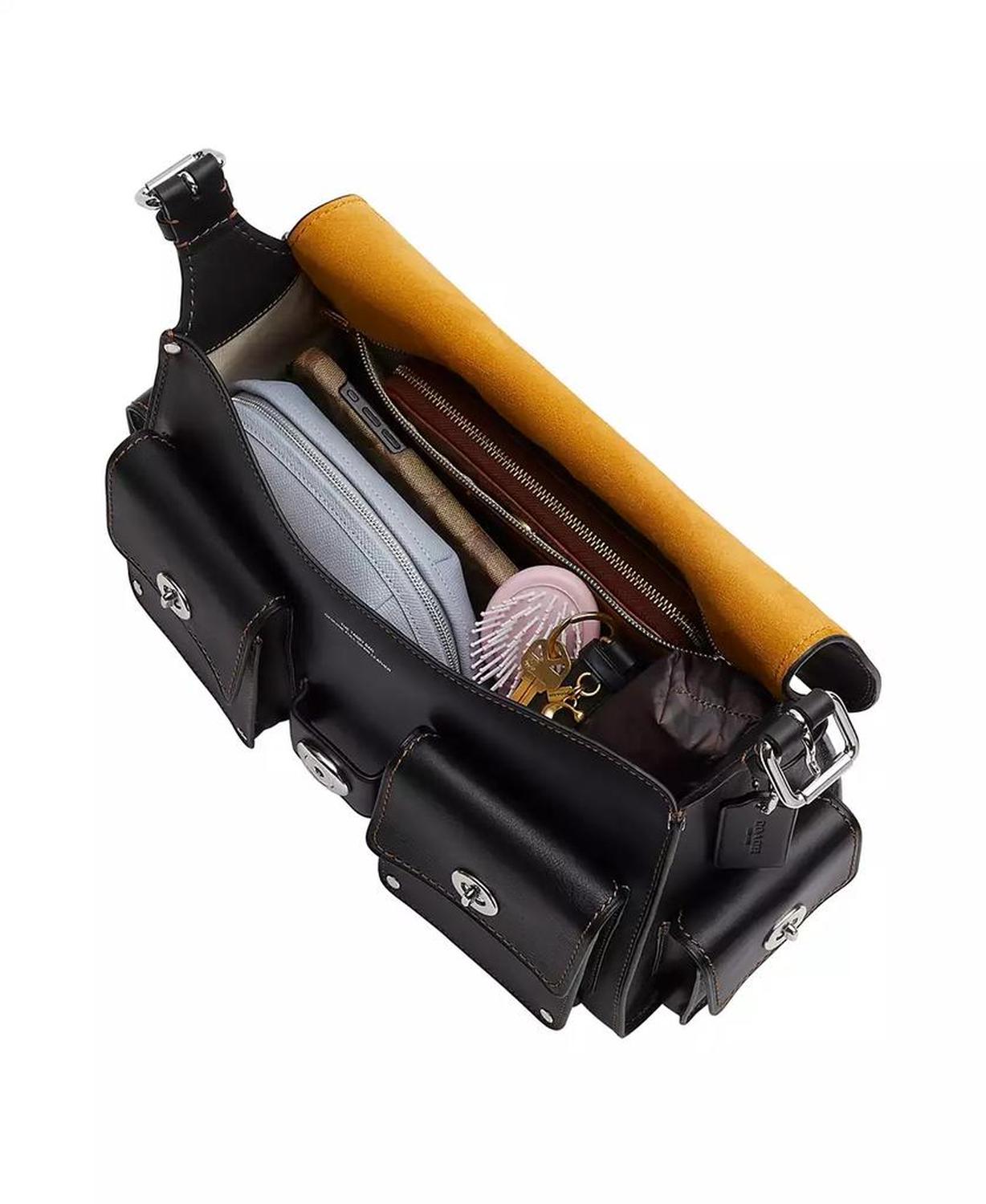 Cargo Tabby Snap Shoulder Bag