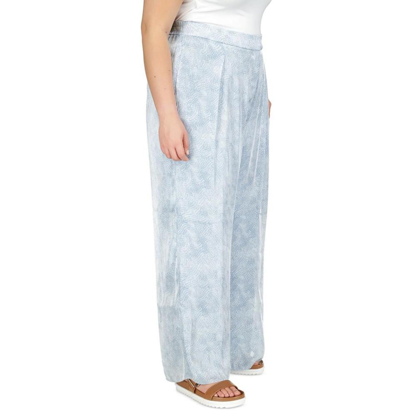Plus Size Wide-Leg Petal Pants