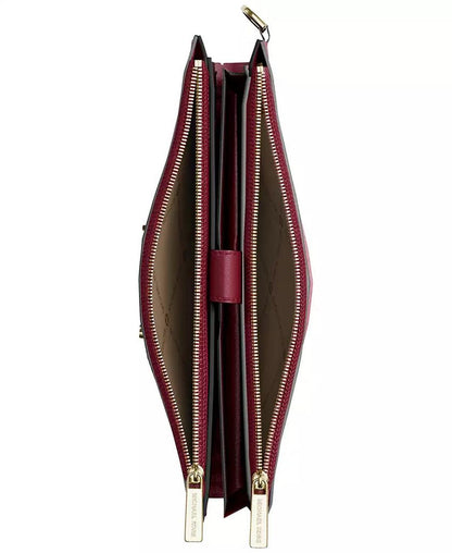 Logo Jet Set Double-Zip Wristlet