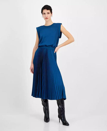 Women's Pleated Pull-On A-Line Skirt
