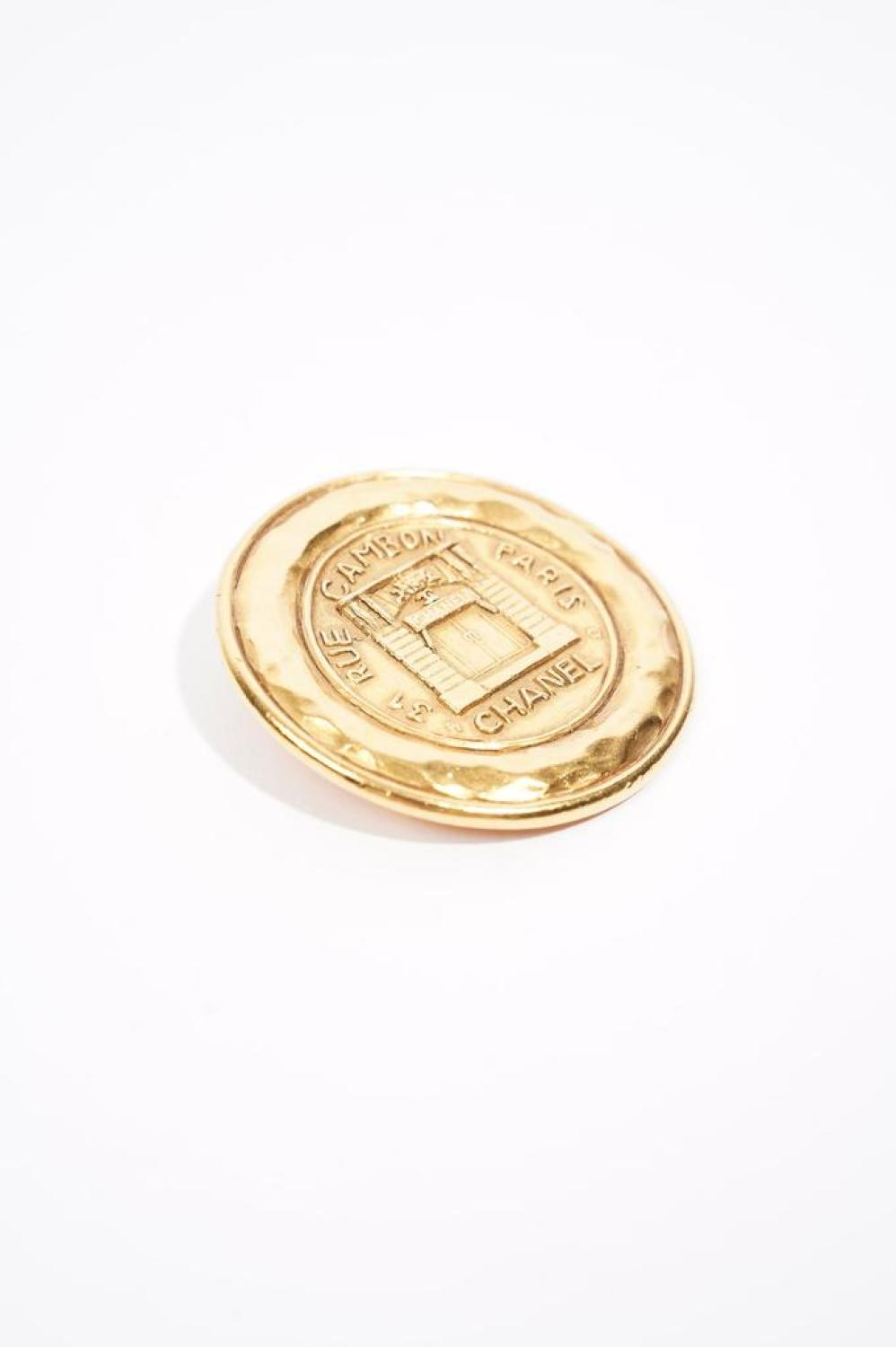 Chanel Womens 31 Rue Cambon Brooch Gold Os