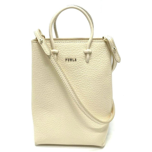 Leather Shoulder Bag (Pre-Owned)