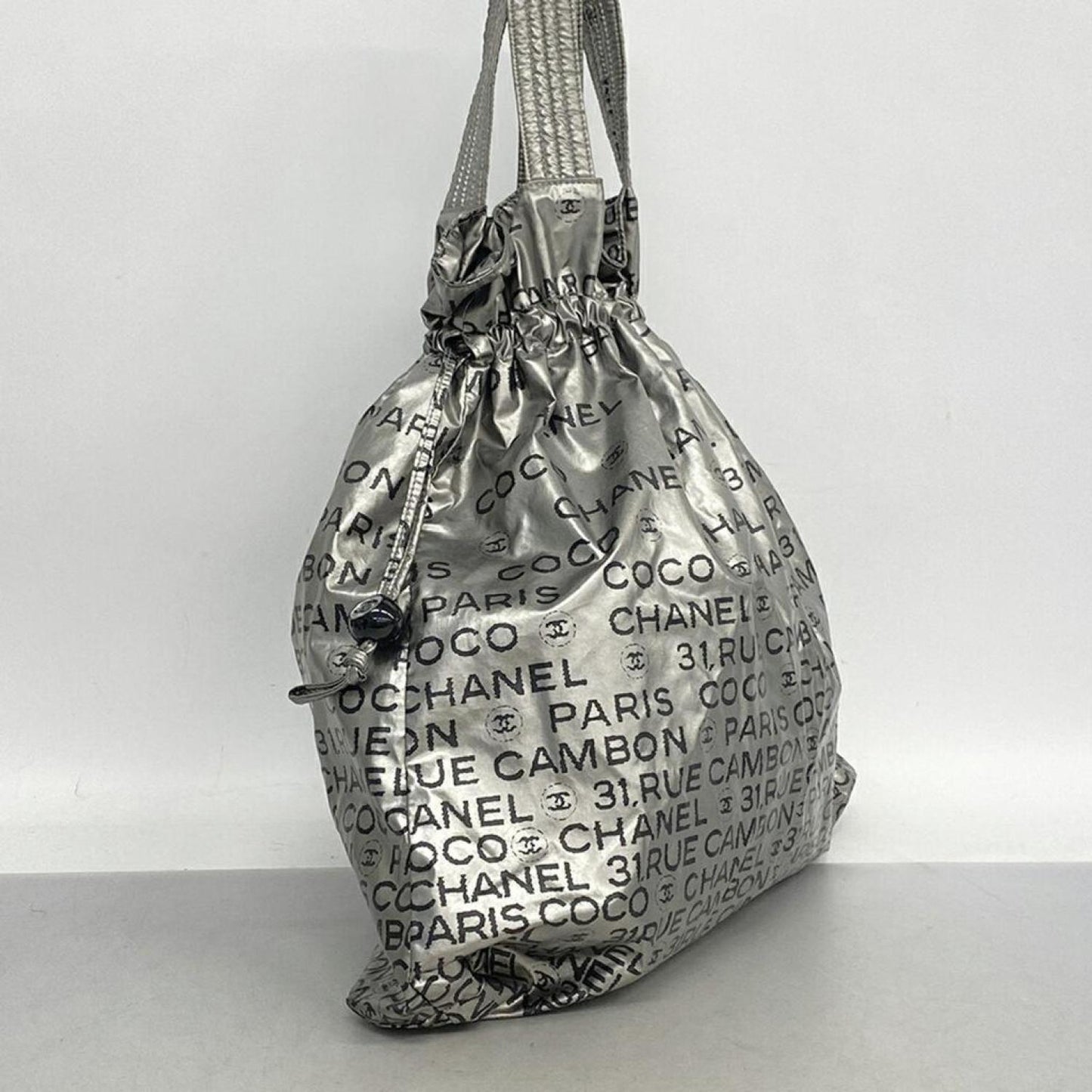 Chanel 31  Synthetic Tote Bag (Pre-Owned)
