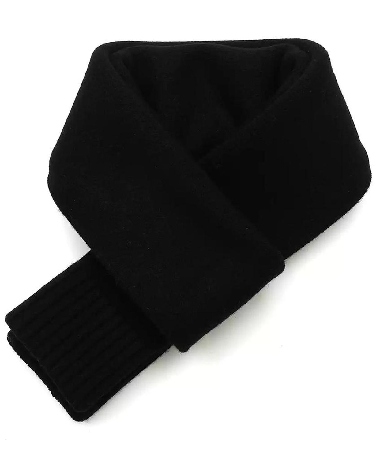 Women's Embossed Knit Muffler