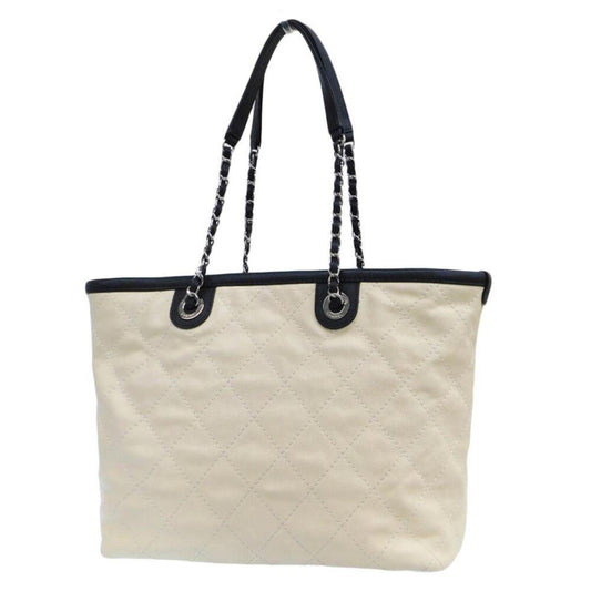 Chanel  Leather Tote Bag (Pre-Owned)