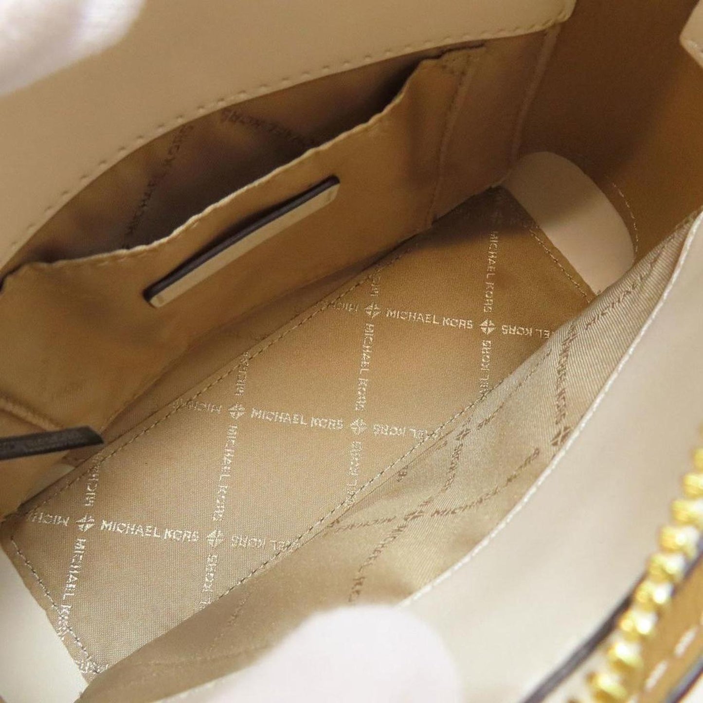 Leather Handbag (Pre-Owned)