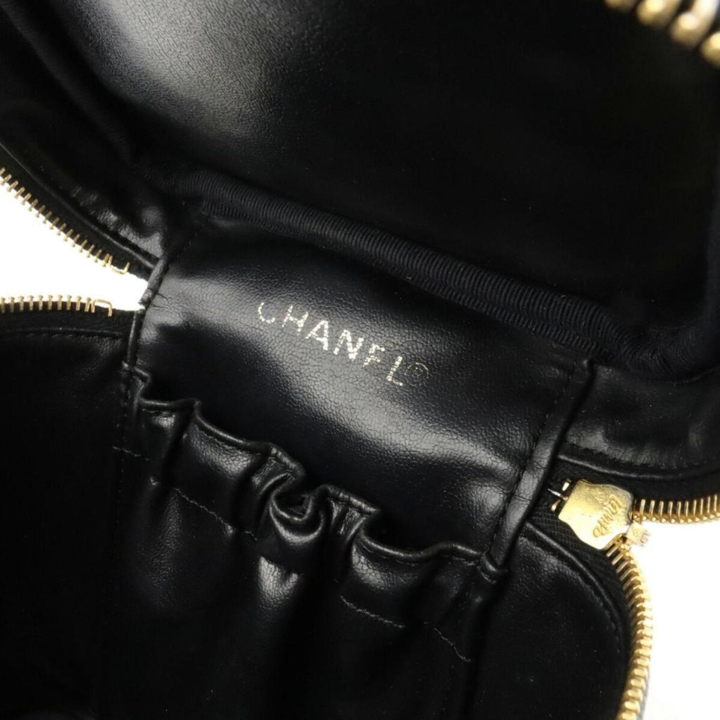 Chanel Vanity  Leather Clutch Bag (Pre-Owned)