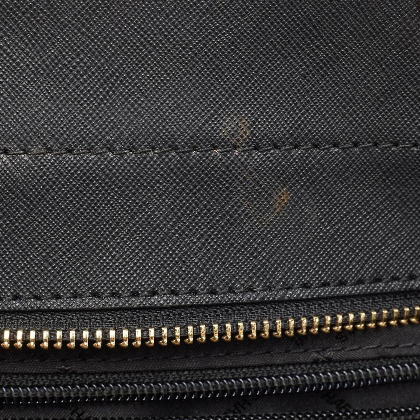 Michael Kors  Leather Jet Set Travel Chain Shoulder Bag