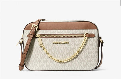 Jet Set Large Logo Crossbody Bag In Vanilla