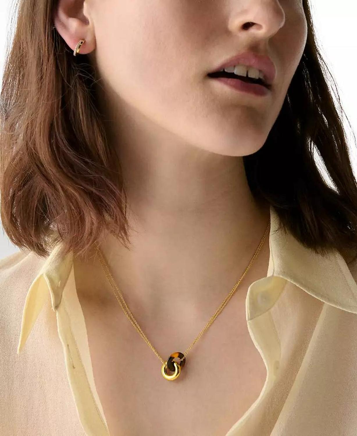 Gold-Tone Interlock Tortoise Pendant Necklace, 16" + 3" extender