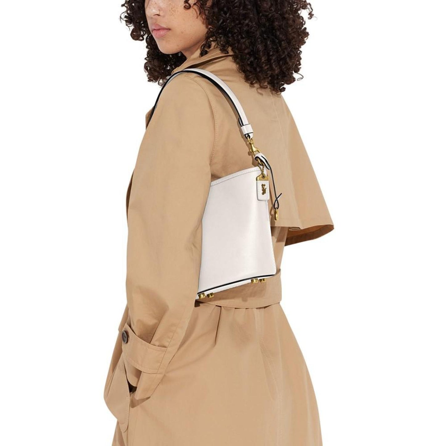 Dakota 16 Glovetanned Leather Mini Bucket Bag