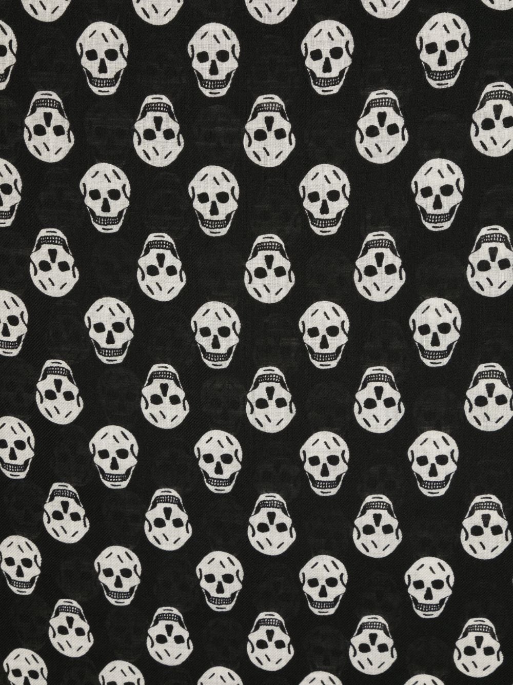 Alexander McQueen Scarfs Black